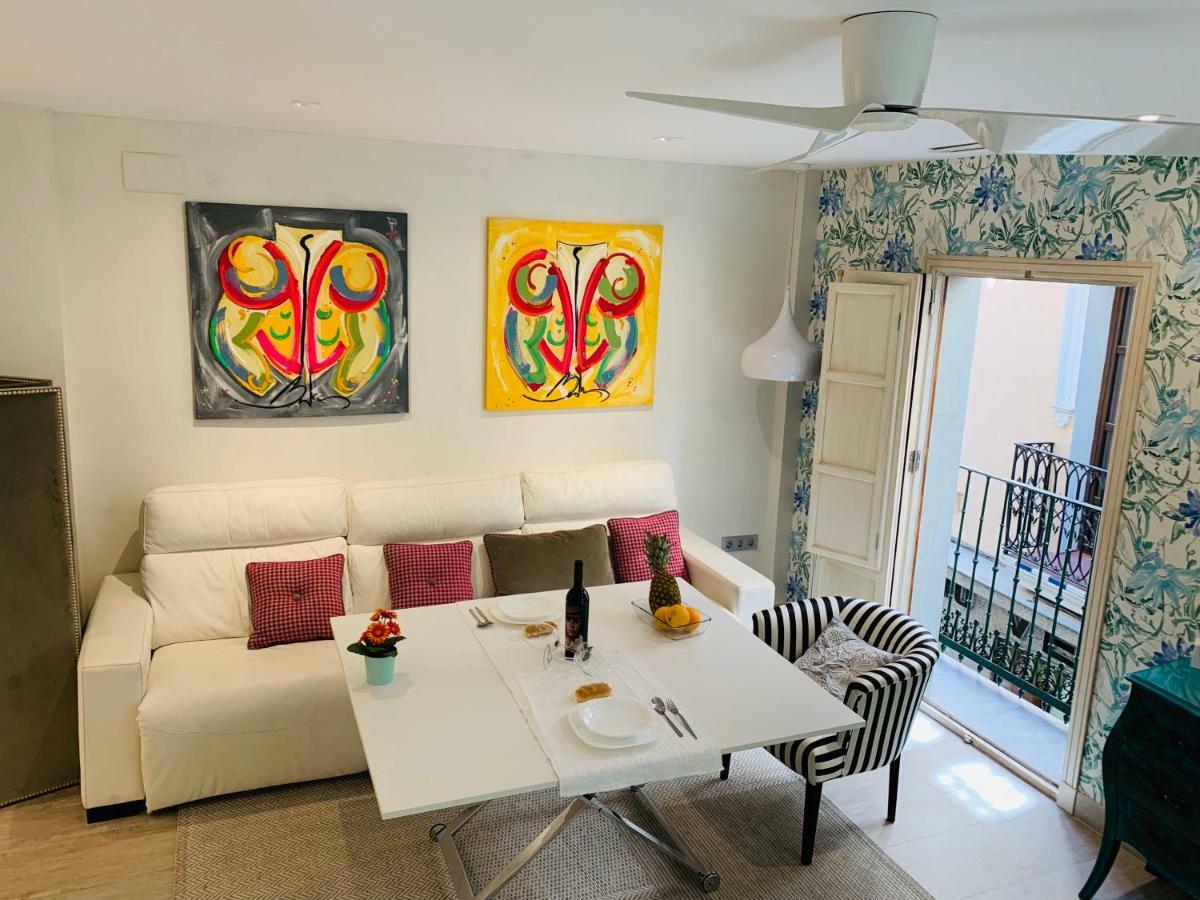 Cathedral Studio, Luxury Studio In Cathedral Area, Parking Optional 塞维利亚 外观 照片