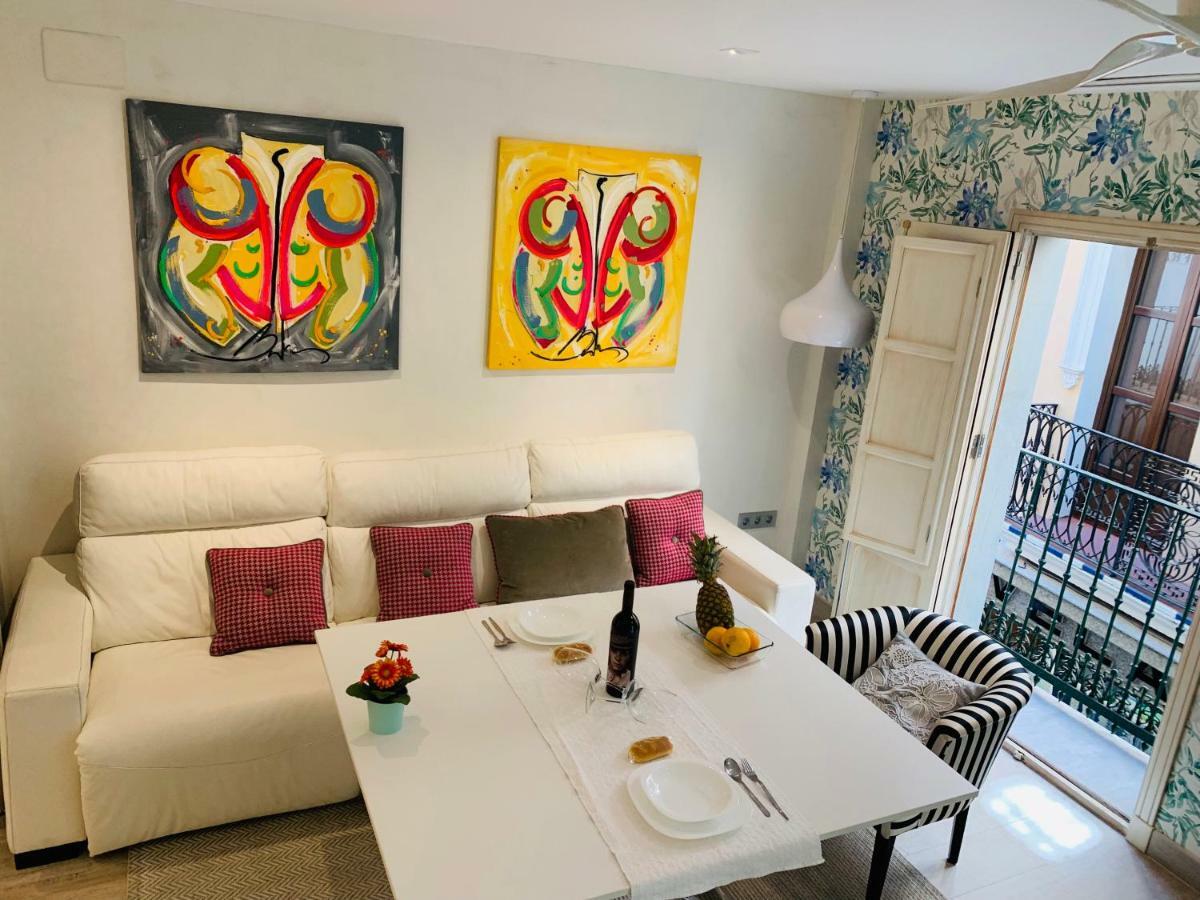 Cathedral Studio, Luxury Studio In Cathedral Area, Parking Optional 塞维利亚 外观 照片