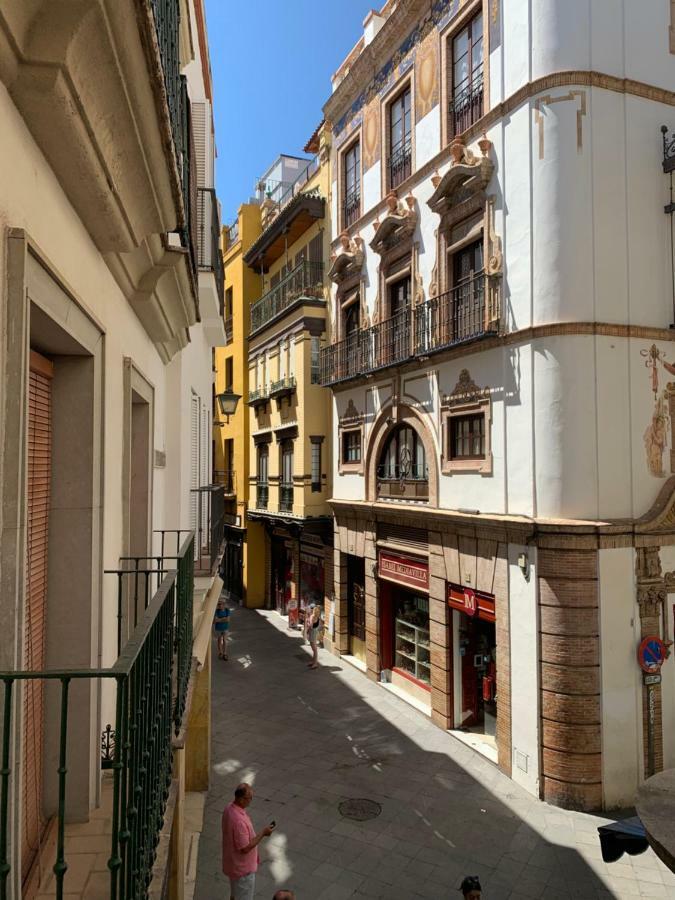 Cathedral Studio, Luxury Studio In Cathedral Area, Parking Optional 塞维利亚 外观 照片