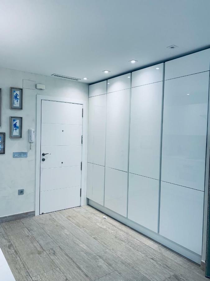 Cathedral Studio, Luxury Studio In Cathedral Area, Parking Optional 塞维利亚 外观 照片